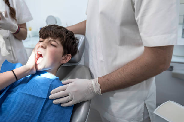 Best Broken or Chipped Tooth Repair in Steelville, MO